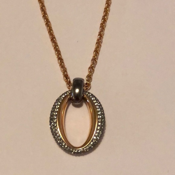 Swarovski Circle Rose Gold Authentic Necklace - Picture 2 of 3